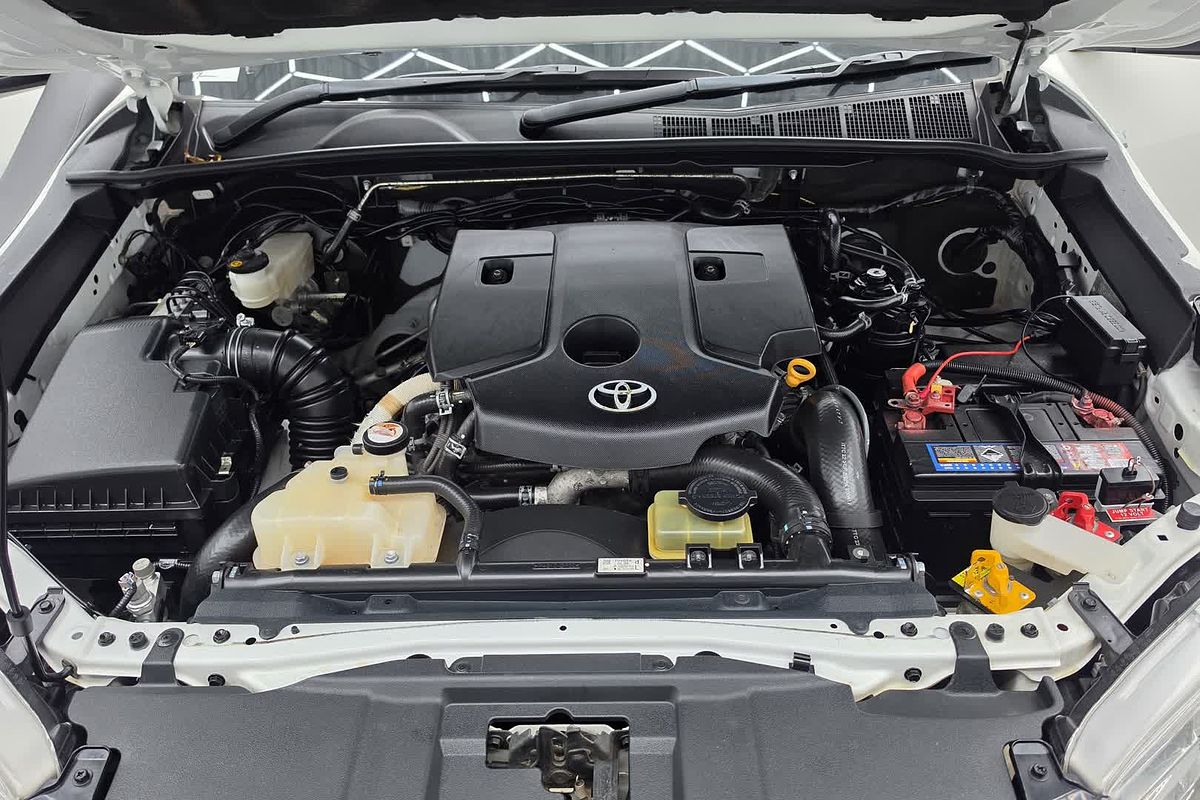 2020 Toyota Hilux SR GUN126R 4X4