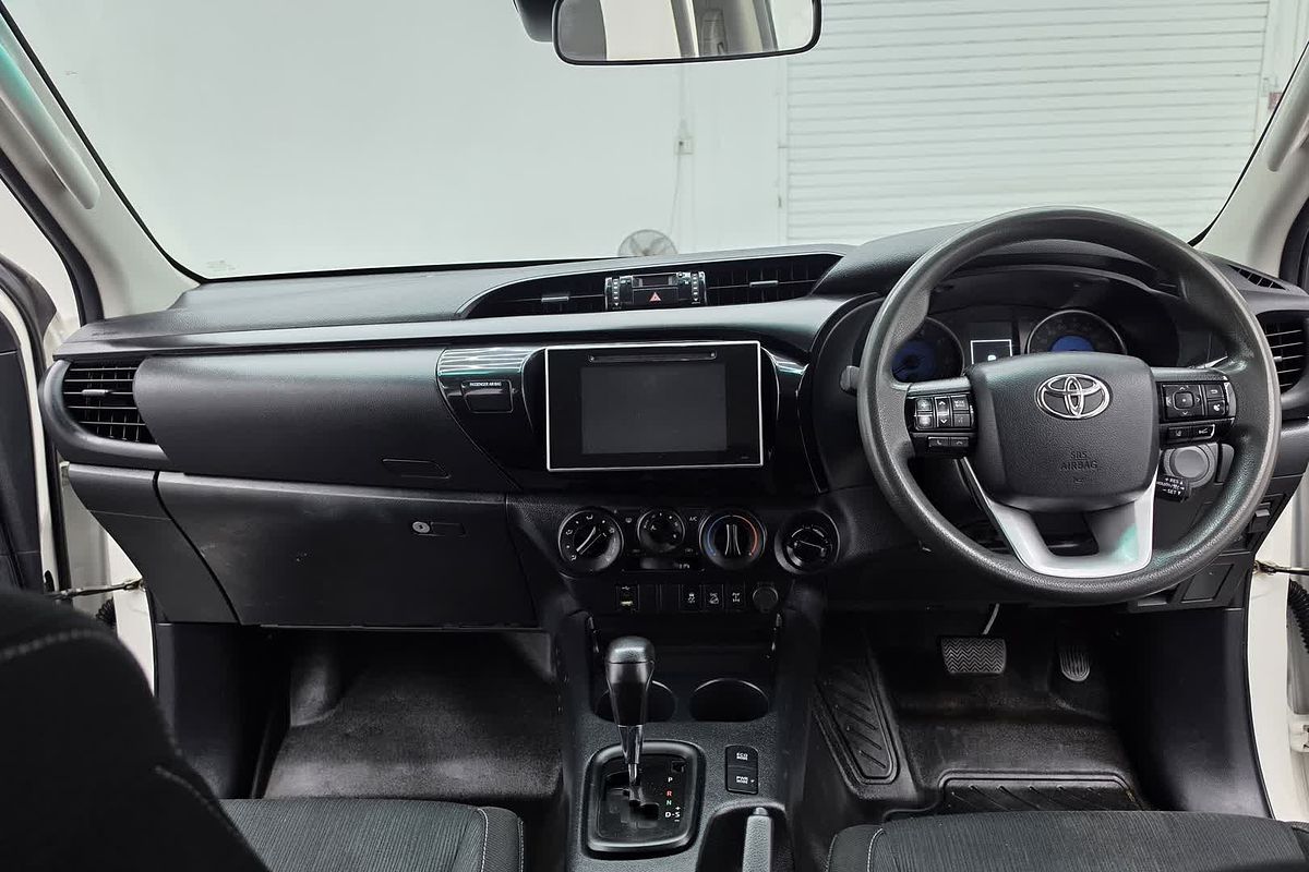2020 Toyota Hilux SR GUN126R 4X4