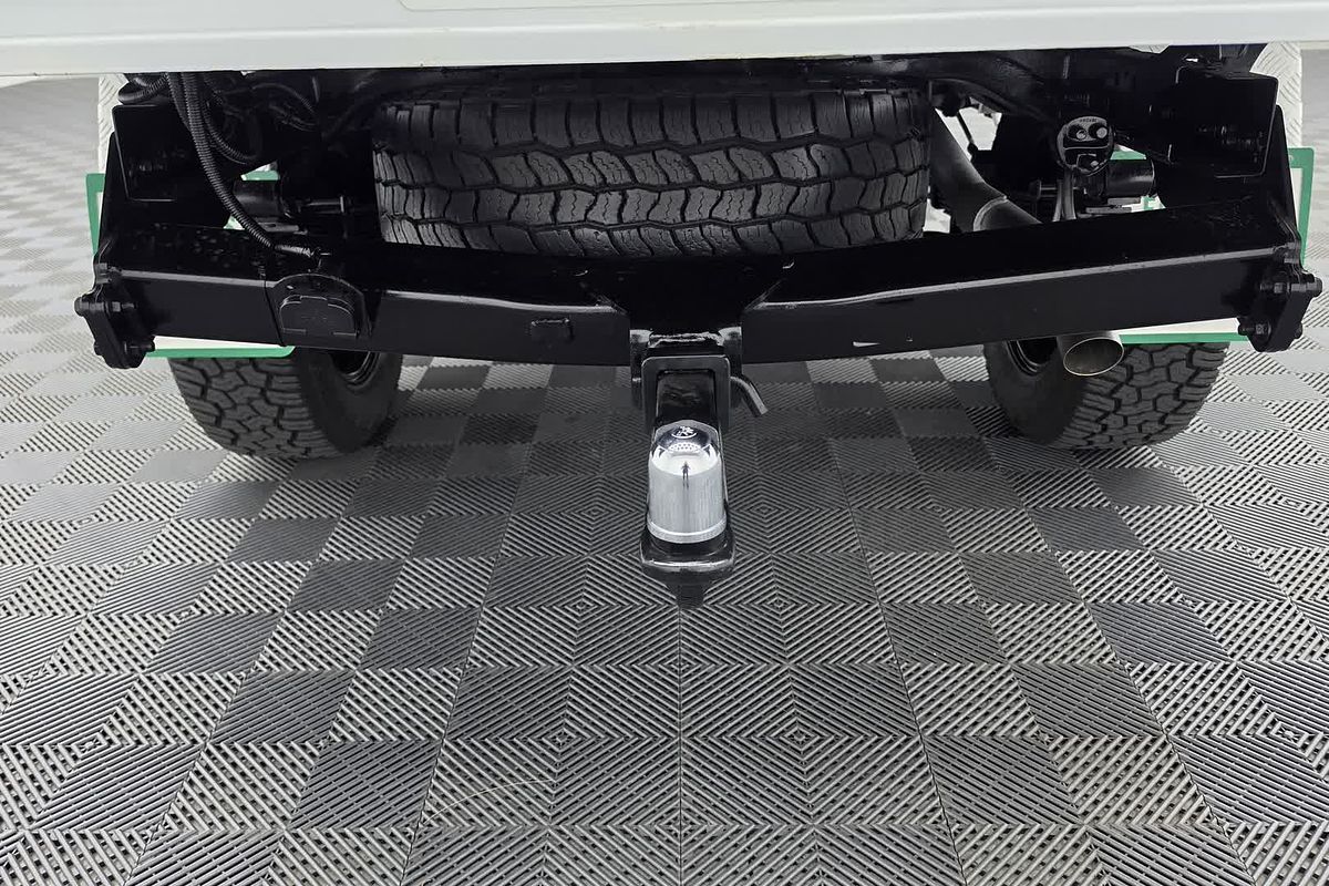 2020 Toyota Hilux SR GUN126R 4X4