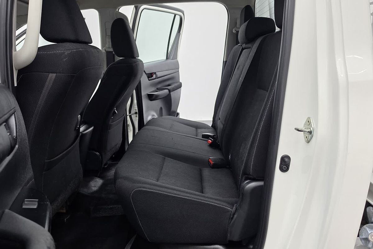 2020 Toyota Hilux SR GUN126R 4X4