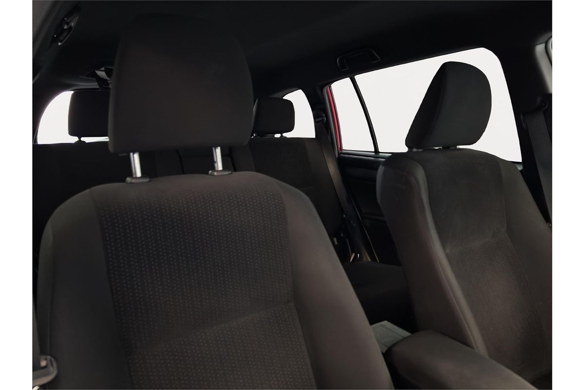 2016 Toyota Corolla G Hybrid