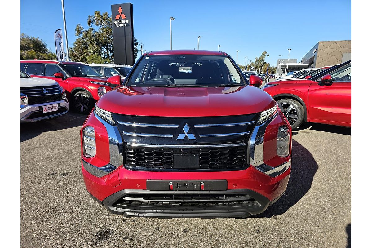 2025 Mitsubishi Outlander ES ZM