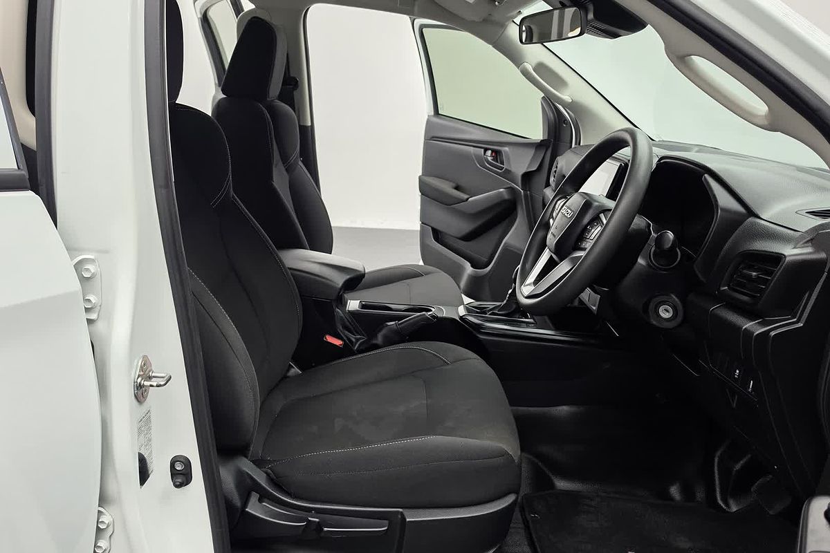 2022 Isuzu D-MAX SX High Ride Rear Wheel Drive