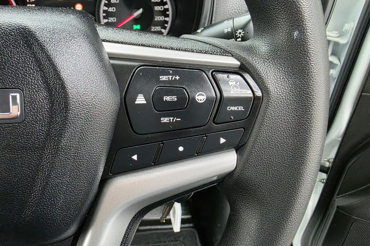 2022 Isuzu D-MAX SX High Ride Rear Wheel Drive