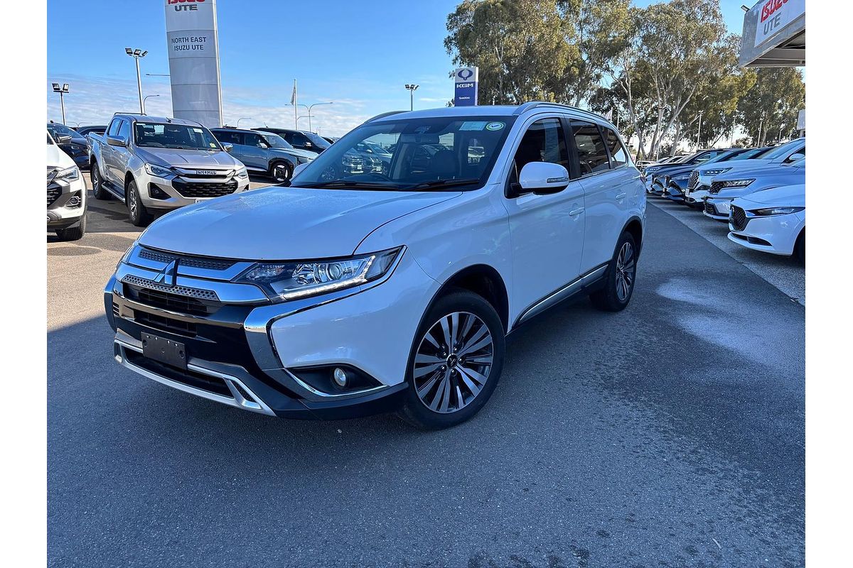 2021 Mitsubishi Outlander LS ZL