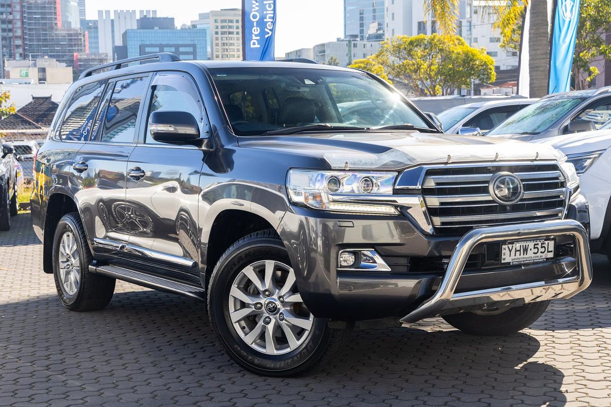 2017 Toyota Landcruiser Sahara VDJ200R