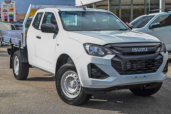 2026 Isuzu D-MAX SX 4X4