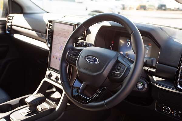 2025 Ford Everest Trend 2.0L thumb-3