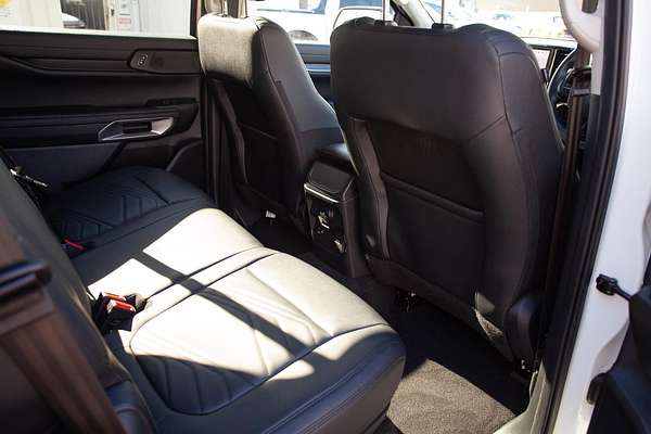 2025 Ford Everest Trend 2.0L thumb-6