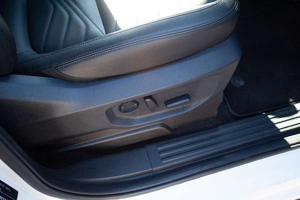 2025 Ford Everest Trend 2.0L thumb-22