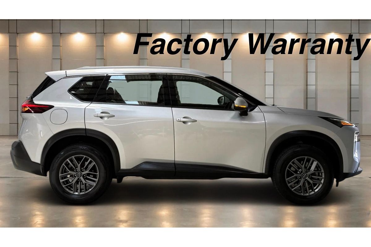 2024 Nissan X-TRAIL ST T33