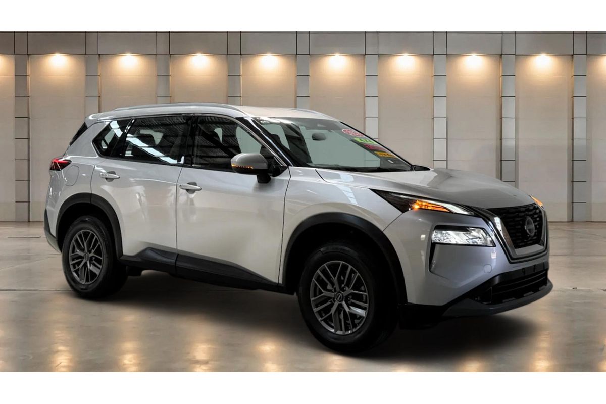 2024 Nissan X-TRAIL ST T33