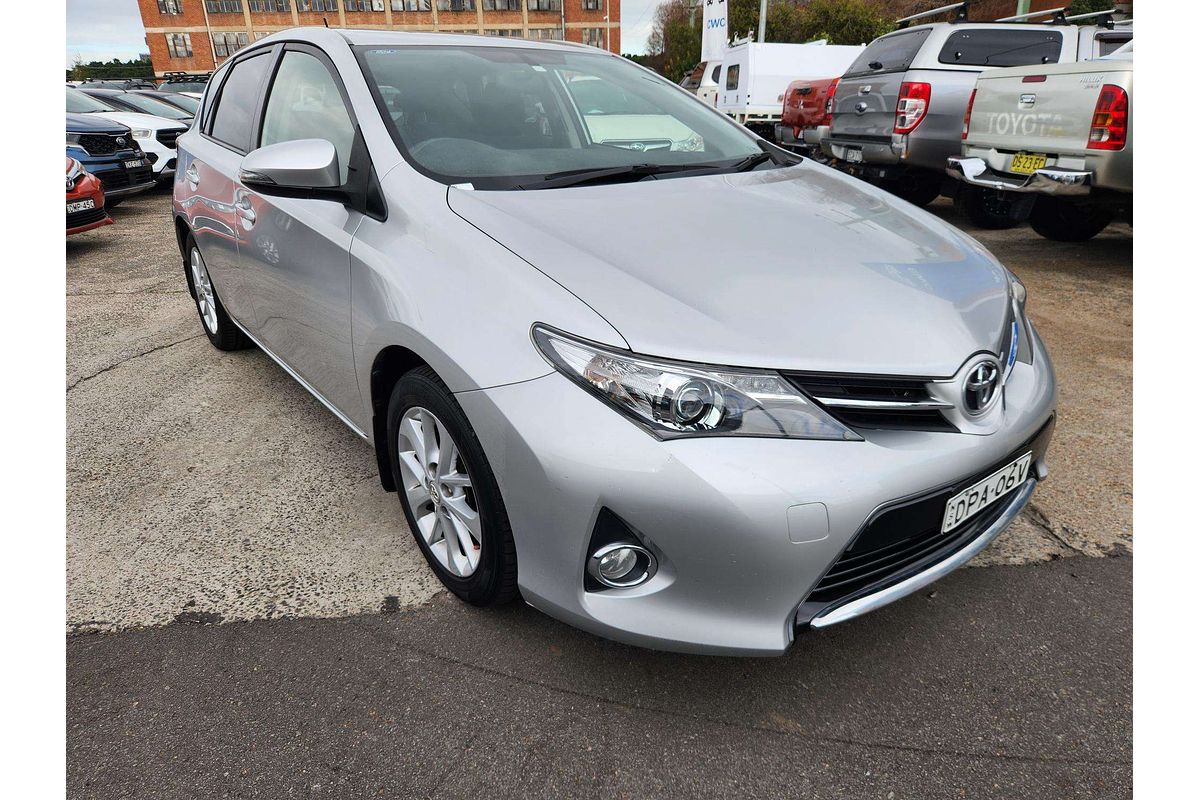 2014 Toyota Corolla Ascent Sport ZRE182R