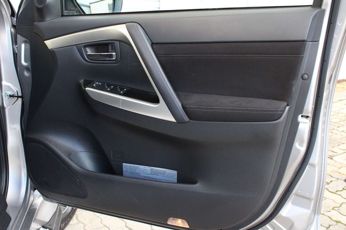 2025 Mitsubishi Pajero Sport GLS QG