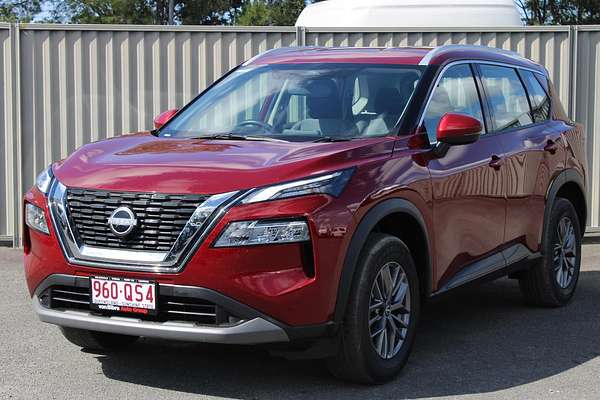 2025 Nissan X-TRAIL ST T33