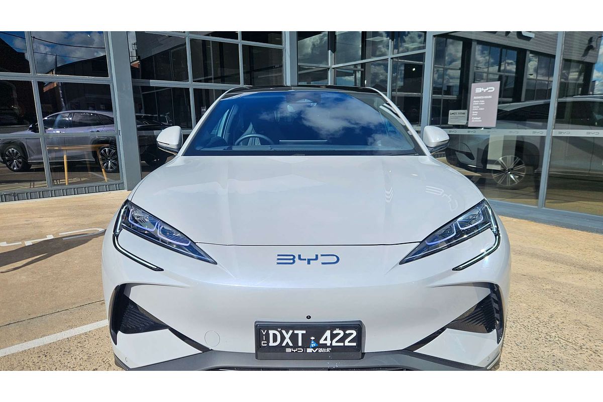 2025 BYD SEALION 7 Performance