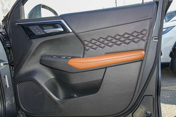 2024 Mitsubishi Outlander PHEV Exceed Tourer ZM thumb-15