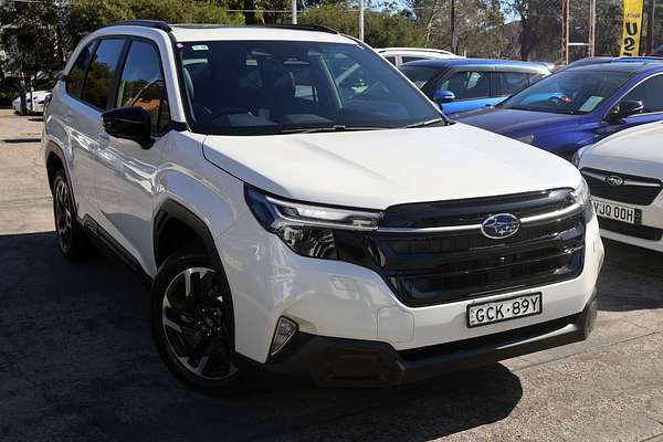 2025 Subaru Forester Touring S6