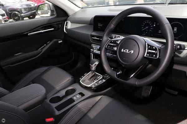 2026 Kia Seltos GT-Line SP2 PE thumb-4