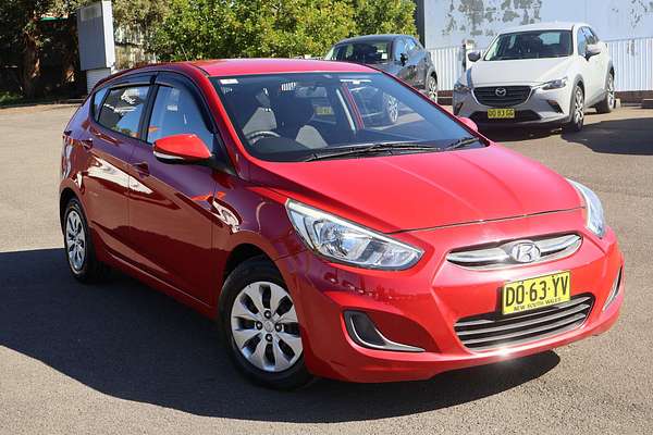 2016 Hyundai Accent Active RB4