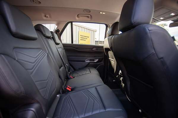 2025 Ford Everest Trend 2.0L thumb-7