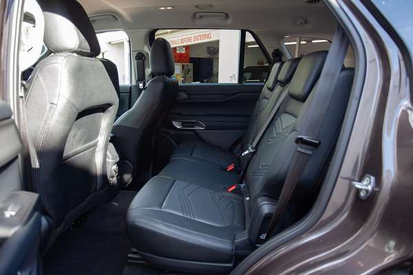 2025 Ford Everest Trend 2.0L thumb-18