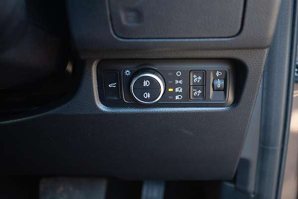 2025 Ford Everest Trend 2.0L thumb-25