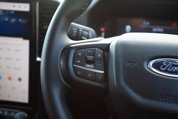 2025 Ford Everest Trend 2.0L thumb-26