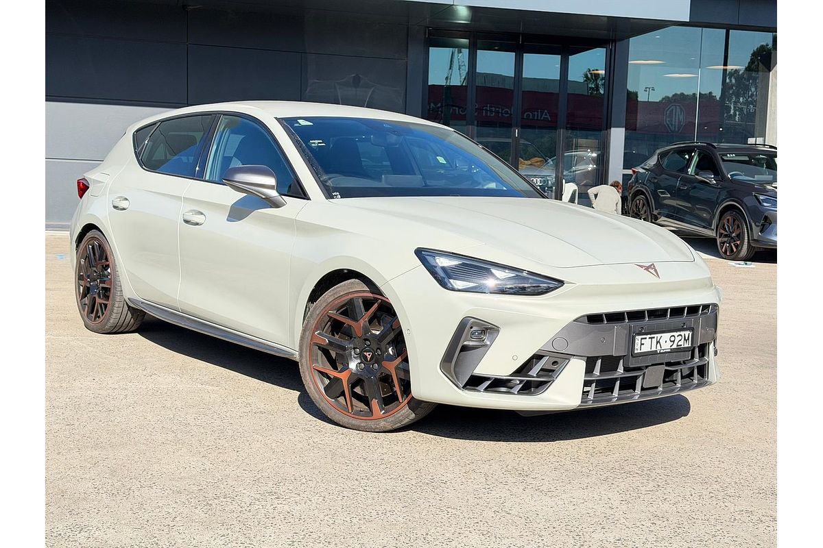 2025 CUPRA Leon VZx KL