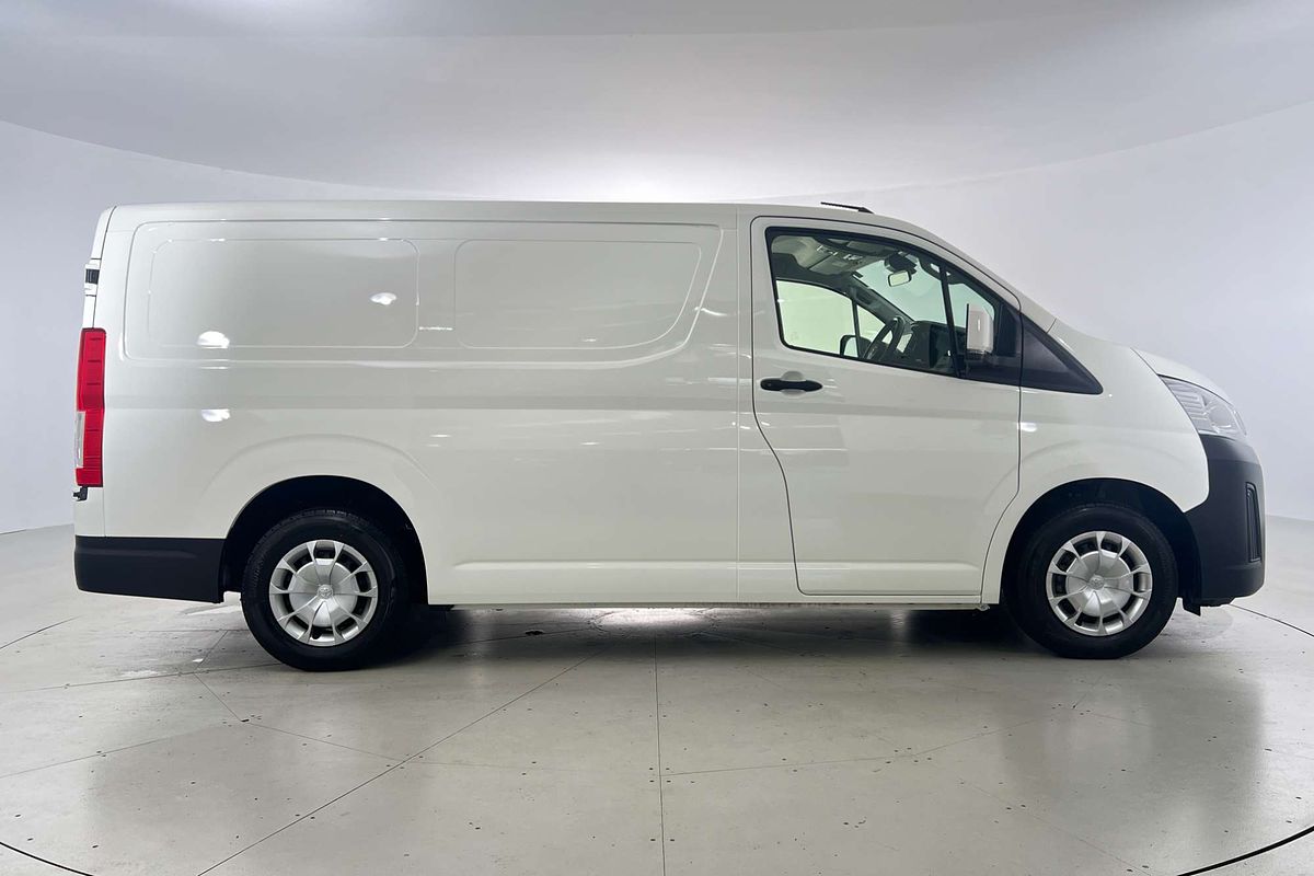 2023 Toyota Hiace Van LWB 2.8L T Diesel Automatic GDH300R