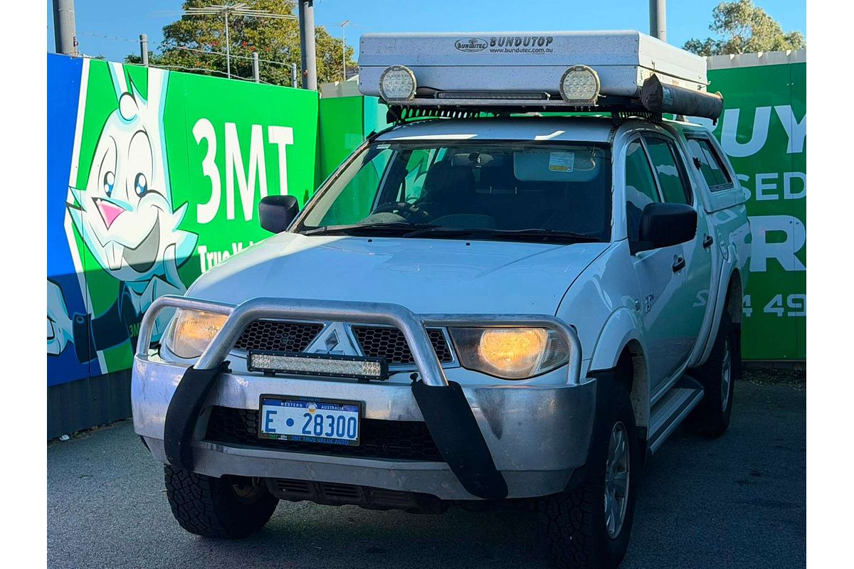 2012 Mitsubishi Triton GL-R MN 4X4