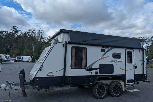 2019 Jayco JOURNEY OUTBACK 17.55-8 POPTOP ISLAND BED