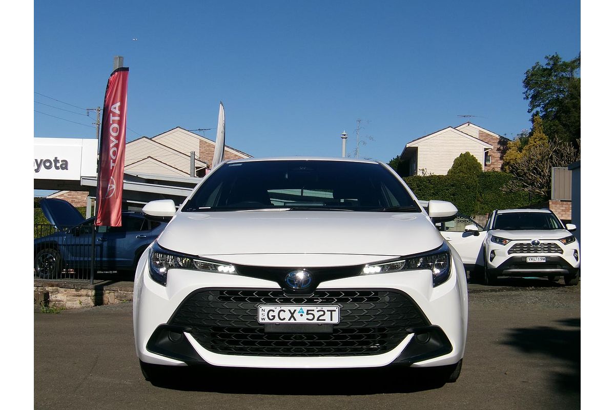 2025 Toyota Corolla Ascent Sport Hybrid ZWE219R