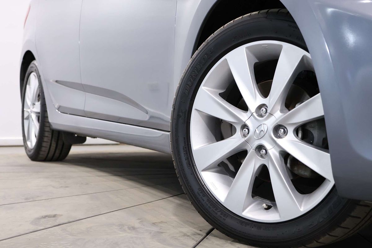 2018 Hyundai Accent Sport RB6