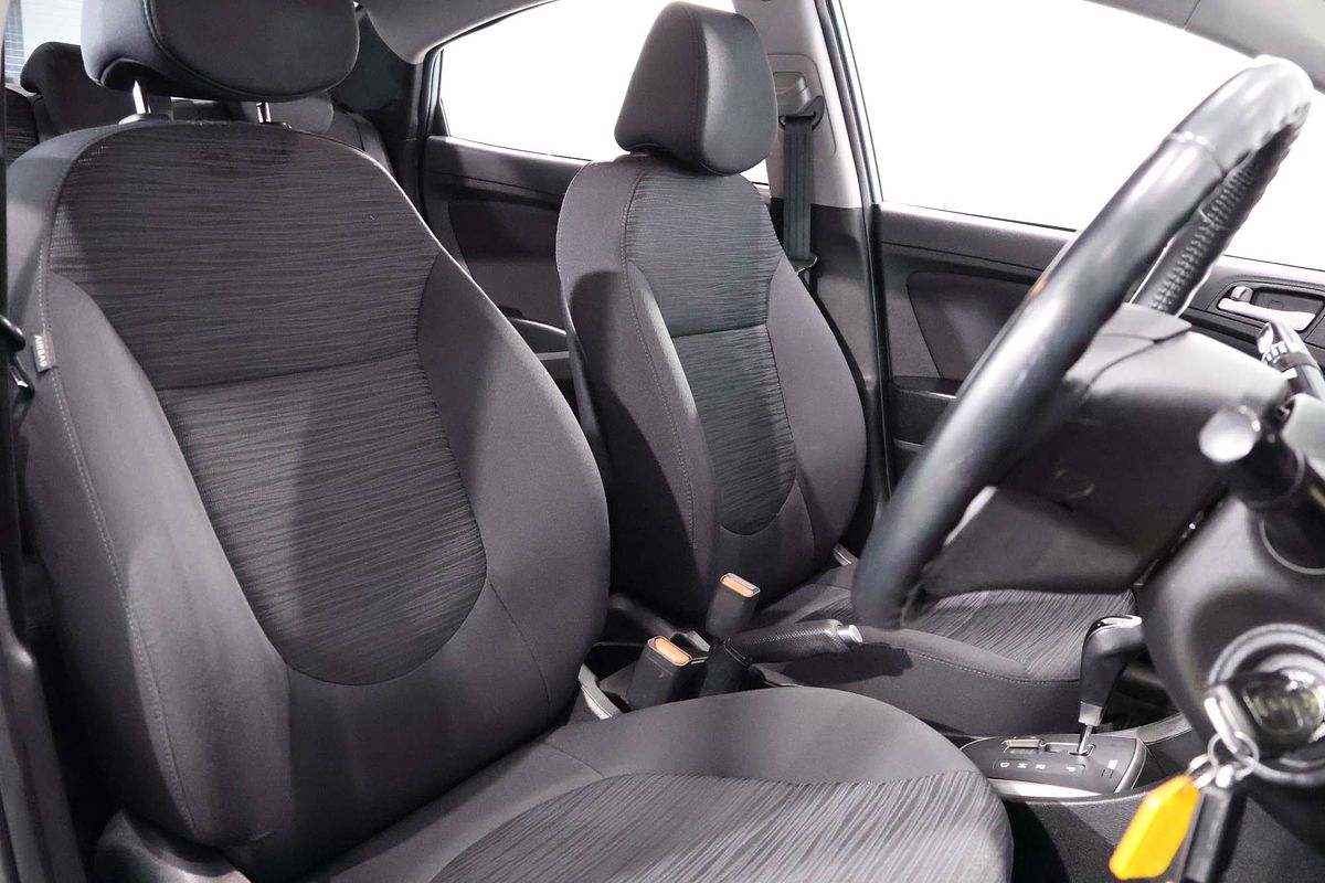 2018 Hyundai Accent Sport RB6