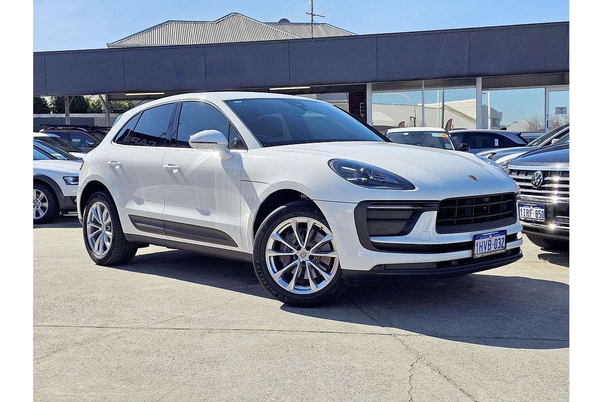 2022 Porsche Macan 95B