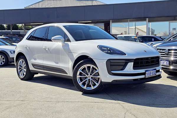 2022 Porsche Macan 95B