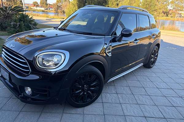 2018 MINI Countryman Cooper F60