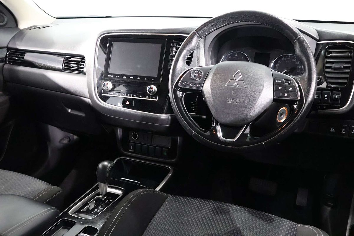 2021 Mitsubishi Outlander ES ZL