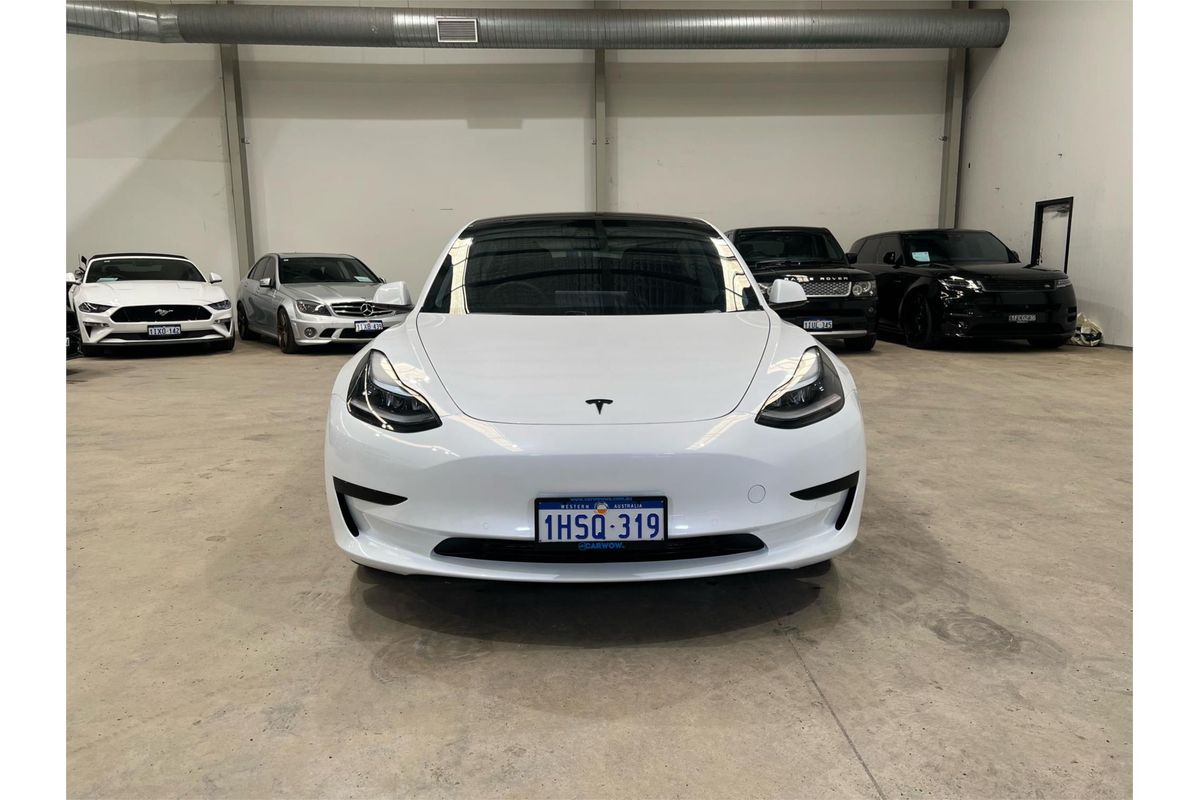 2022 Tesla Model 3 Rear-Wheel Drive