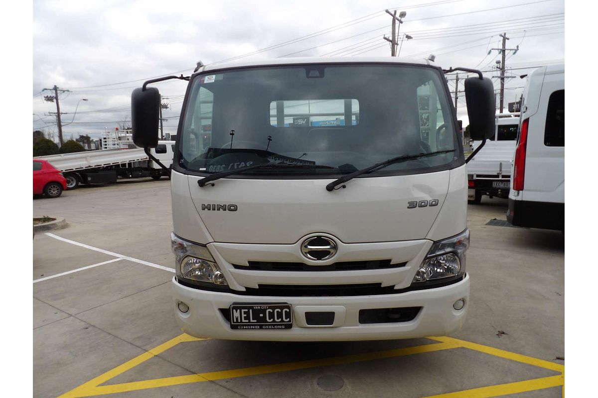 2021 Hino 300 Series 616 MWB image 7