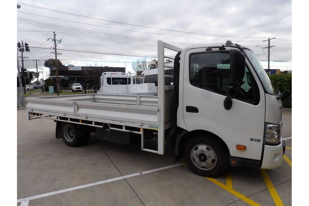 2021 Hino 300 Series 616 MWB image 8