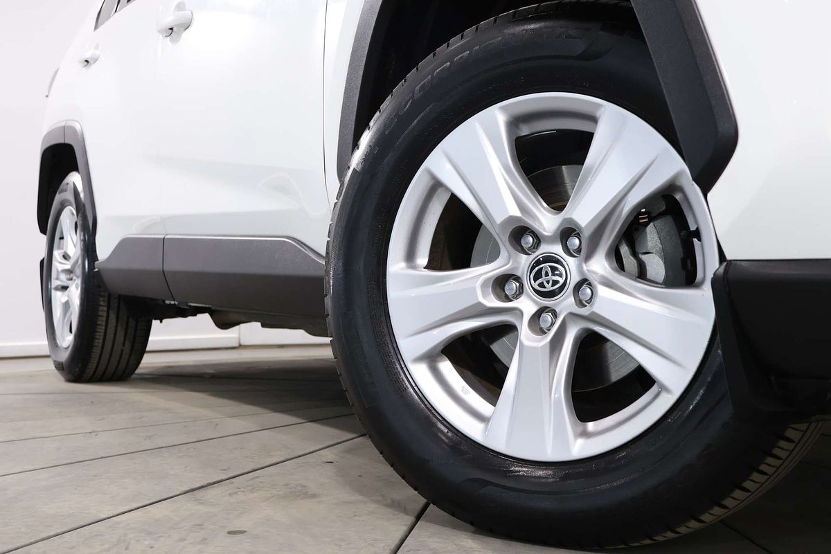 2020 Toyota RAV4 GX AXAH52R