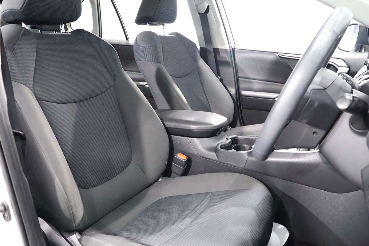 2020 Toyota RAV4 GX AXAH52R