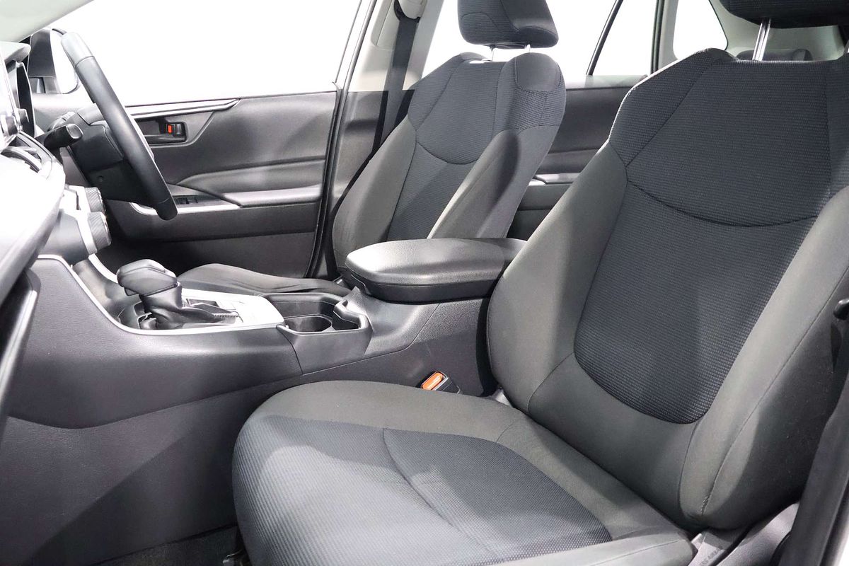 2020 Toyota RAV4 GX AXAH52R