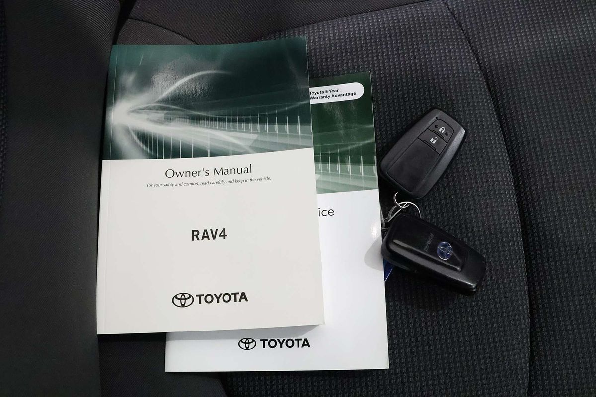 2020 Toyota RAV4 GX AXAH52R