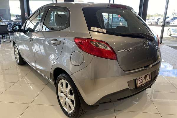 2014 Mazda 2 Neo Sport DE Series 2 thumb-13