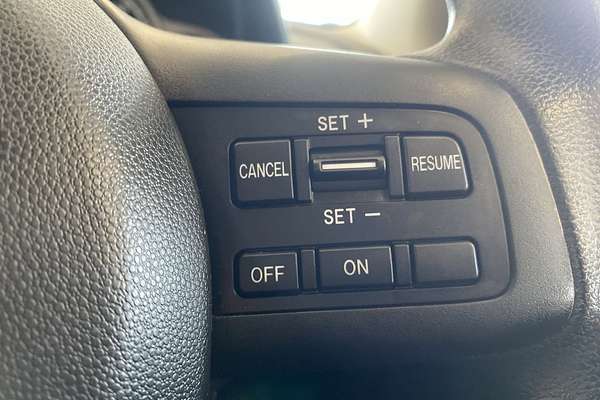 2014 Mazda 2 Neo Sport DE Series 2 thumb-23