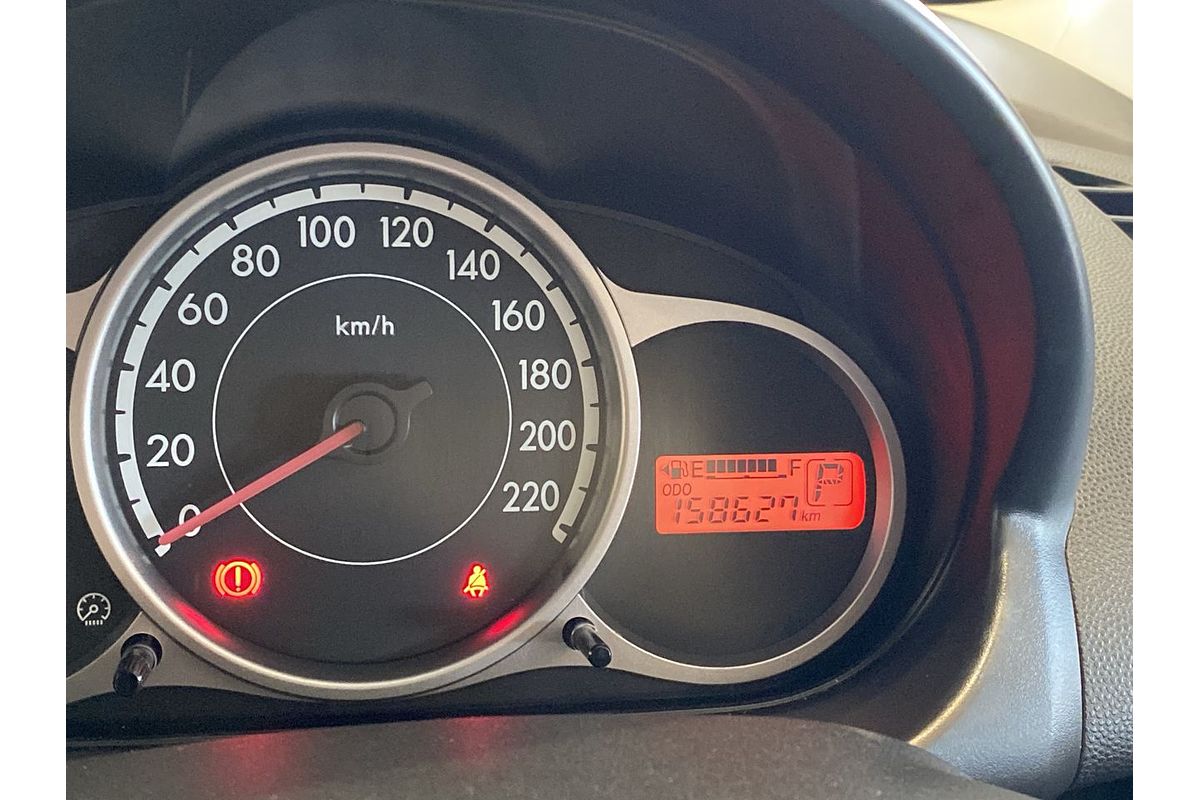 2014 Mazda 2 Neo Sport DE Series 2