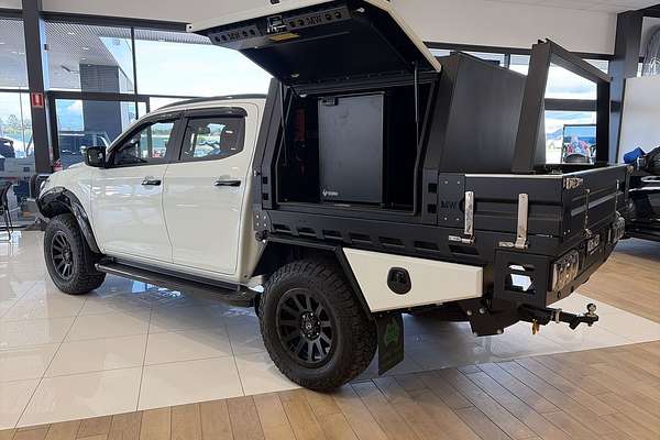2025 Mazda BT-50 SP TF 4X4 thumb-5